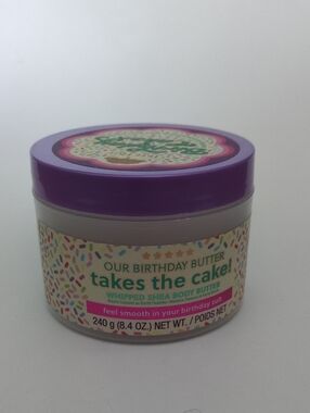 Tree Hut Birthday Cake Body Butter